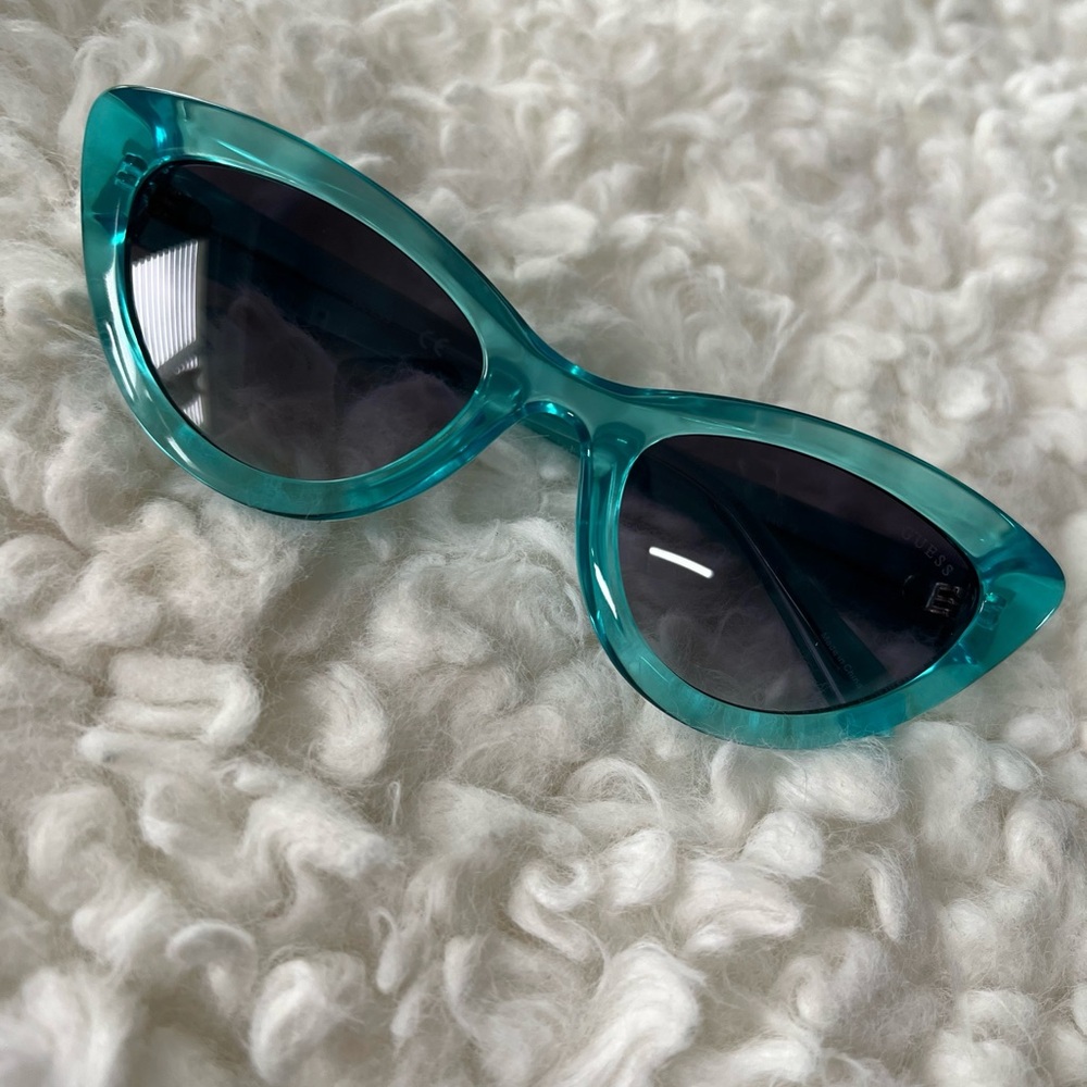 Guess Blue Cat-Eye Sunglasses - Picture 4 of 4